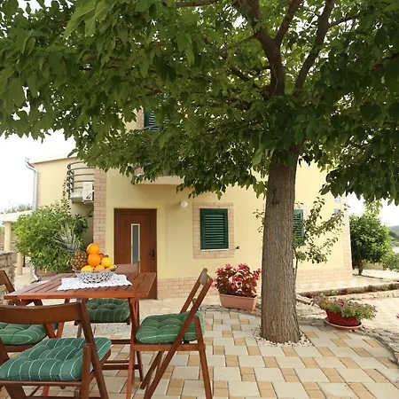 Villa T-Rex Vakantiehuis *