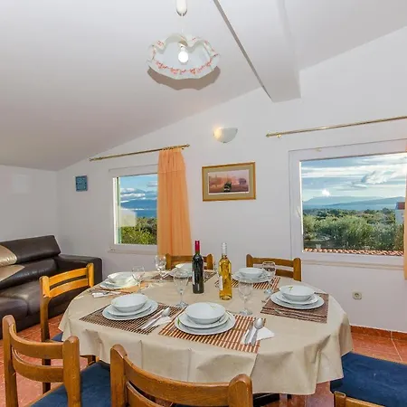Prázdninový dům Villa T-Rex Grohote